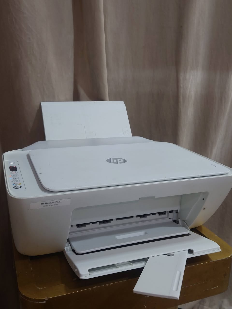 السلام عليكم
طابعة اج بي hp
 عادي وملون
حبر سائل بنظام الكاترج رقم الكاترج 305
تطبع صور وملفات pdf وتستنسخ هويات وتسحب سكنر
تطبع من الموبايل والحاسبة من الوايفاي او كيبل USB
سرعة الطابعة 8 نسخ بالدقيقة

السعر 55 الف وموجود توصيل


**إذا كنت صاحب هذا الإعلان وتريد حذفه لأي سبب، رجاءا أرسل رسالة إلى الدعم الفني**