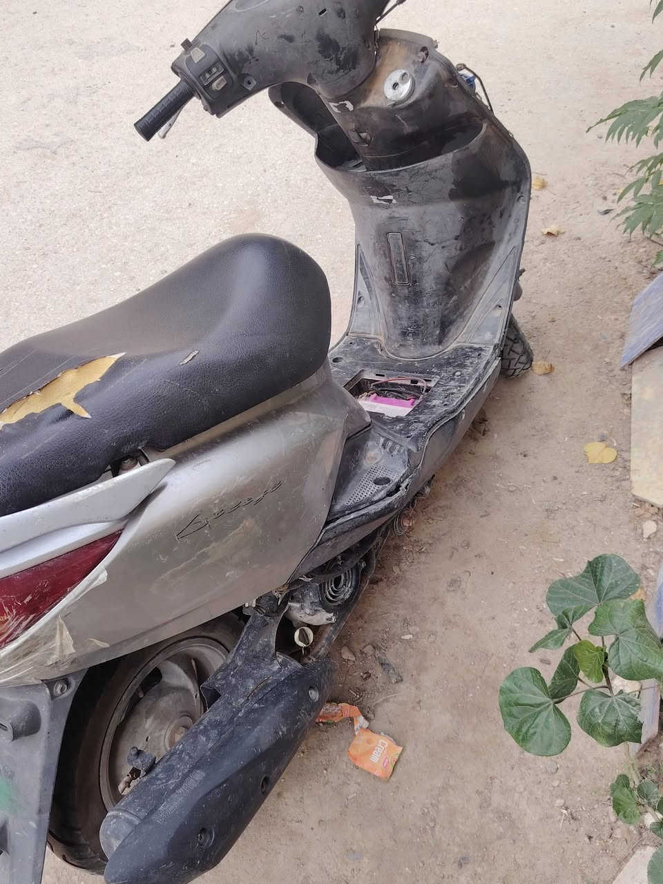 سلام عليكم دراجه بريز لا تنقيص ولا تبخير سلف هندر نقصه بس كفر أمامي مكاني كربلاء الحسينيه جار العباس قرب فندق البارون السعر ١٧٥ وبيه مجال قليل


**إذا كنت صاحب هذا الإعلان وتريد حذفه لأي سبب، رجاءا أرسل رسالة إلى الدعم الفني**