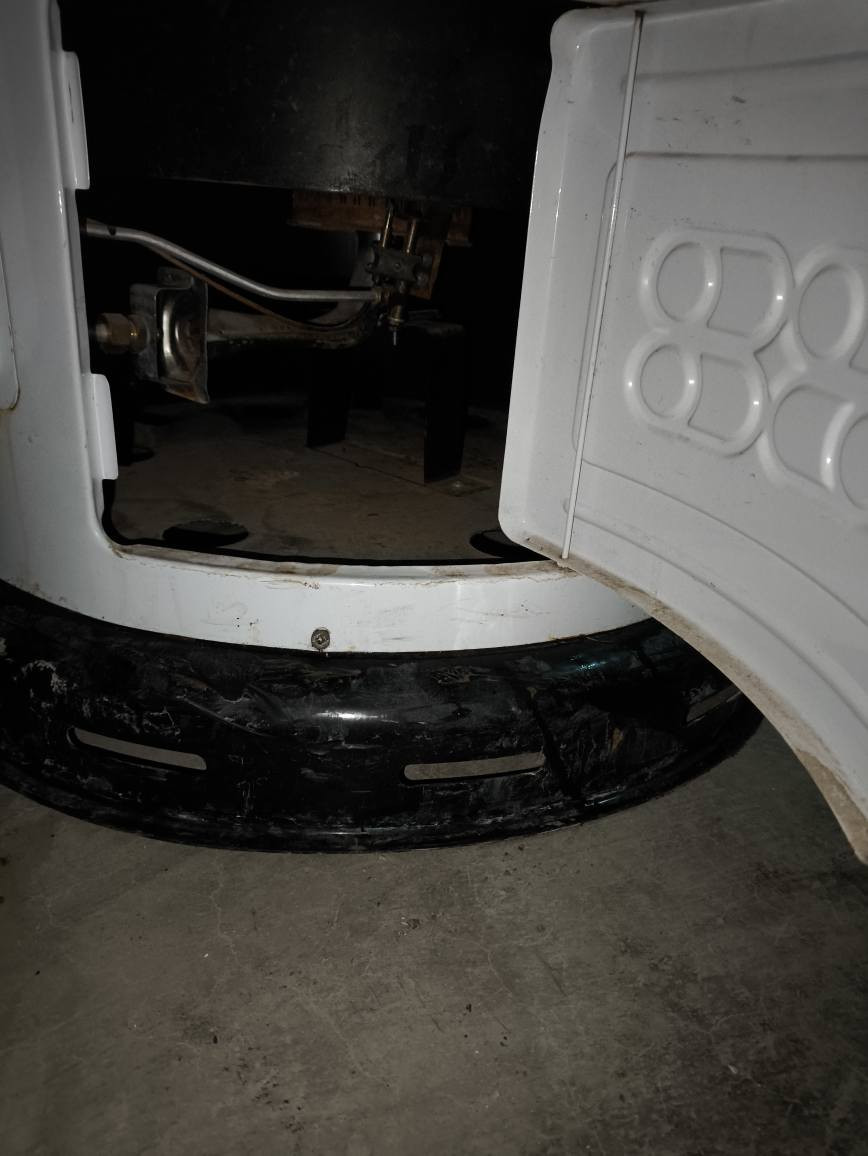 بو یله ر غازۆ کاره با 250لیتر زۆر که م به کار هاتوه بو فروشتن بای 100هه زار و معامله سلیمانی ڕاپه رین *********** السليمانية, العراق
