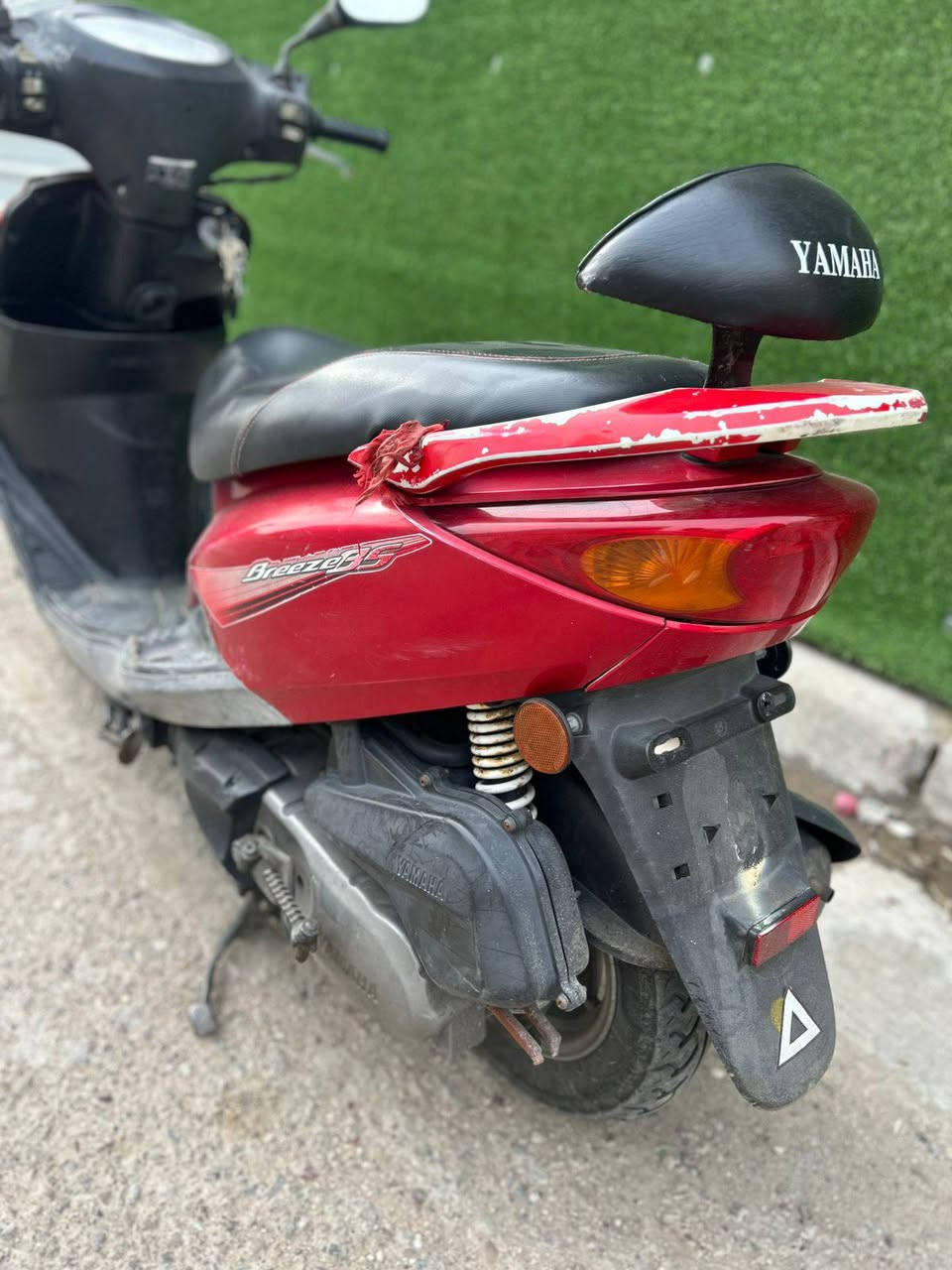 بريز بغبغاء للبيع مكفوله كفاله عامه كفرات مختمه السعر 950 وبيهه مجال المكان بغداد ***********
