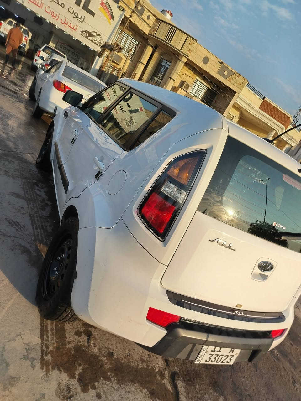 صول موديل ١١ أمريكي محرك ٢٠٠٠ دوش محرك وكير كفاله  حادثها تبديل بنيد وبدنه بدون لغد  بيهه صبغ مكانات صدر جديد وتخم تاير ب٨٨ وبيها مجال للشراي مكانها الدوره المصافي ***********
