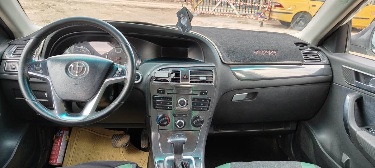 السلام عليكم سيارة برلنس للبيع موديل 14 مكفولة مواصفات فتحة بصمة تحكمات ستيرن السعر 85 بسمي تحويل ثاني يوم للاستفسار ***********
