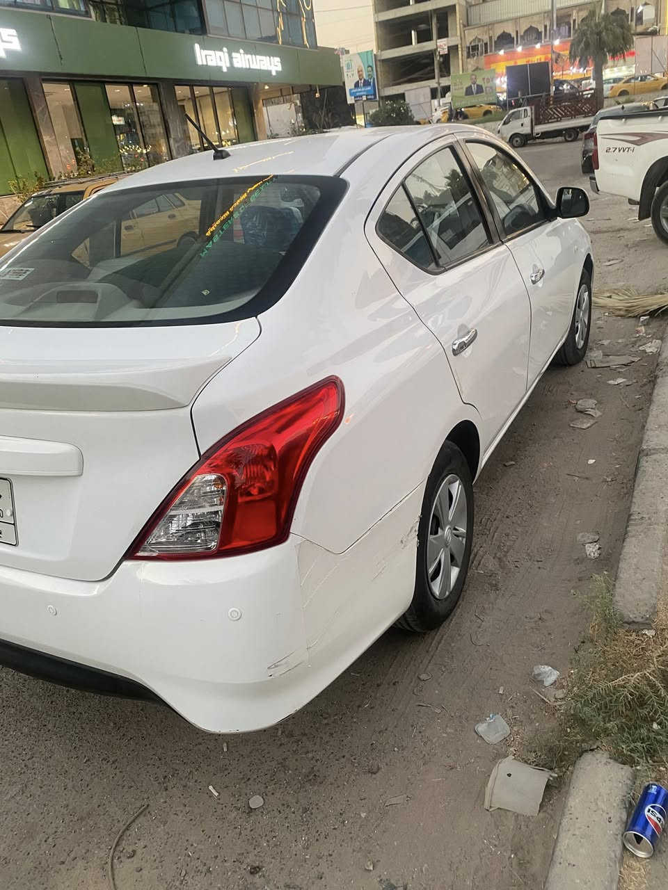 سلام عليكم 
نيسان سني هندي للبيع موديل 2020 
سياره جديده كلش استخدام بيت مكفوله من الضربه والصبغ تخم تاير جديد ماشيه 62 الف كم 
مكانهة اليرموك اربع شوارع او حي الخضراء 
السعر 116 وبيهة مجال 
*********** علي
