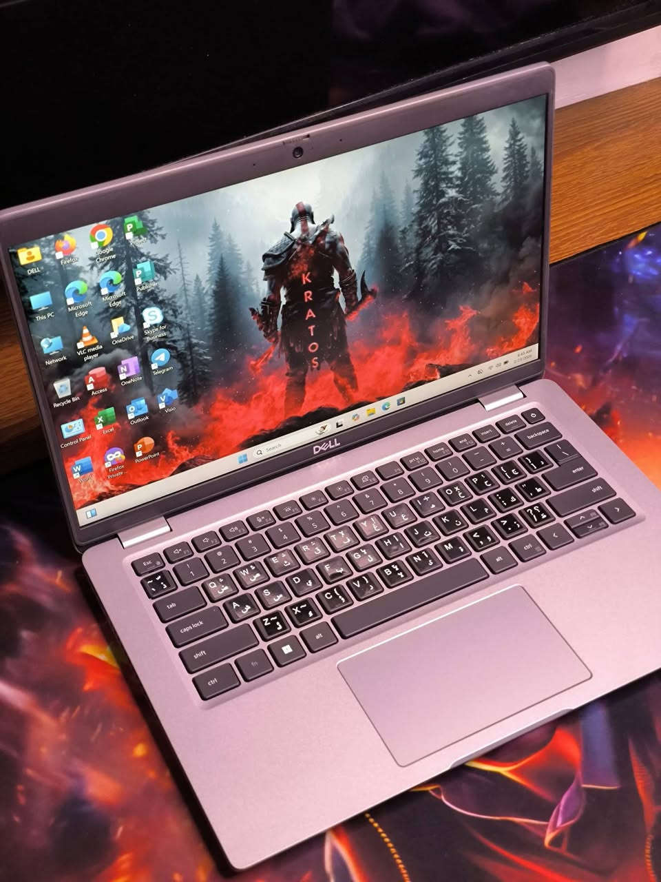 💻 Dell Latitude 5430 | الجيل 12 الحديث 🚀
جهاز عملي جداً، خفيف الوزن، وأداء جبار يناسب (الدراسة، العمل المكتبي، البرمجة، وإدارة المحلات).
✅ المواصفات:
 * المعالج: Intel Core i5 (جيل 12) فئة U.
 * الرام: 16GB DDR4 (قابل للتطوير).
 * الهارد: 512GB SSD M.2 (سريع جداً).
 * الشاشة: 14 بوصة Full HD بدقة عالية.
 * البطارية: أداء ممتاز يدوم طويلاً.
💰 السعر: 500,000 ألف دينار 
 🚚 توصيل متوفر لكل العراق 5 الف فقط.


**إذا كنت صاحب هذا الإعلان وتريد حذفه لأي سبب، رجاءا أرسل رسالة إلى الدعم الفني**