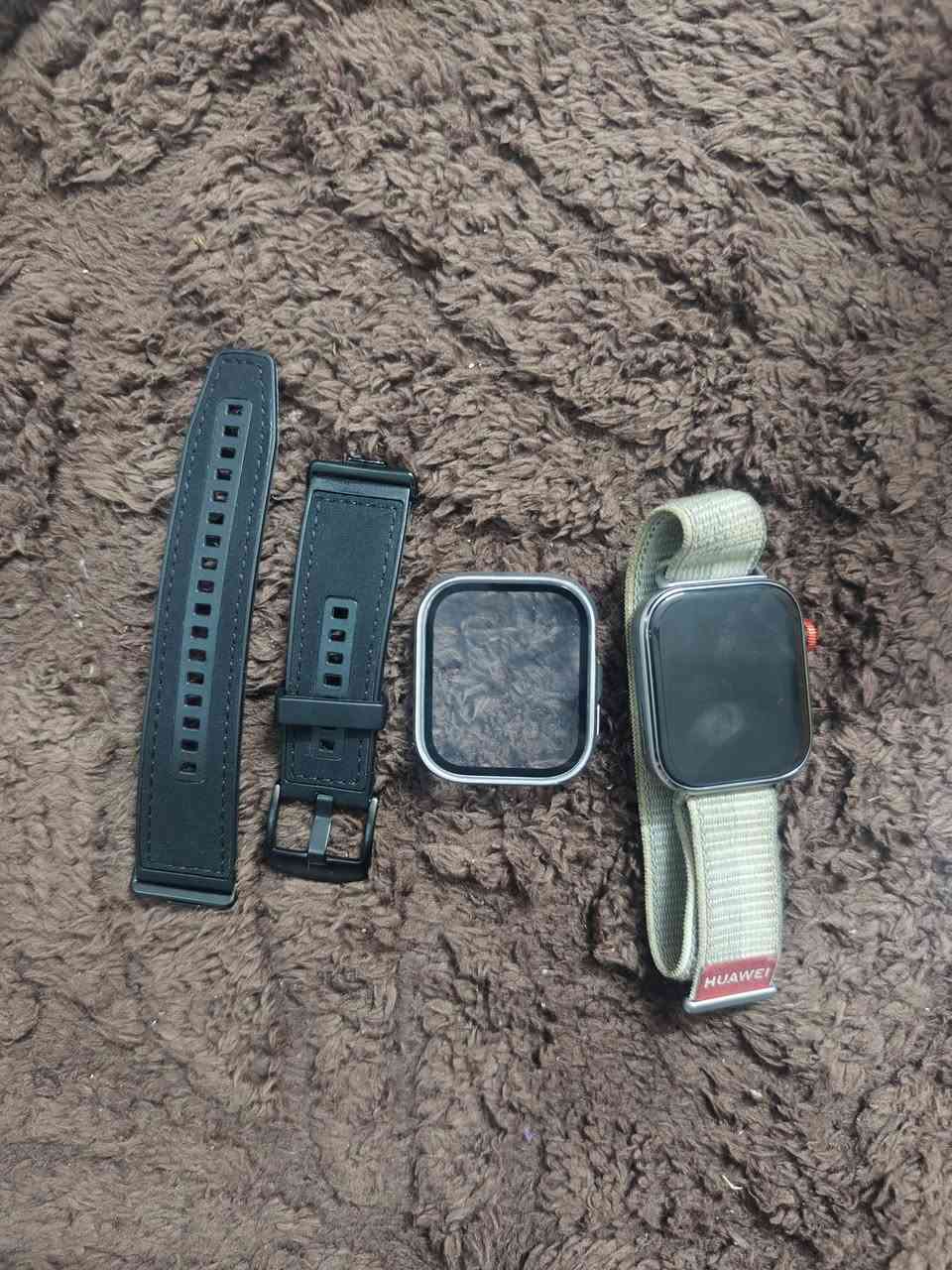 للبيع ساعه هواوي فيت 4 
ساعه غنيه عن التعريف مواصفاتها فول 
سعرها ١٢٥ بيها مجال بسيط
للتواصل واتساب ***********
للمعلومه انطيك وياها سير ودرع هديه 
ومثل ما ذكرت مواصفات غنيه عن التعريف واغراضها كامله
