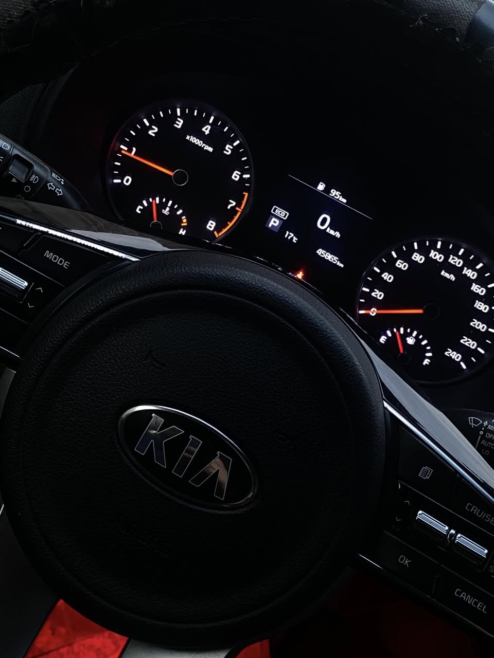 سلام عليكم شباب سبورتج للبيع موديل 2021
الموصفات نص بصمه تشغيل عن بعد 
مري شفط رادار امامي خلفي كأمره 
كشنات جلد السياره مكفوله كفاله عامه شرط الفحص 
السياره خليجي 
السياره بسمي تحويل ثاني يوم 
المكان بغداد 
السعر 210 وبيه مجال 
(***********)
(‭0773 220 9032‬)
