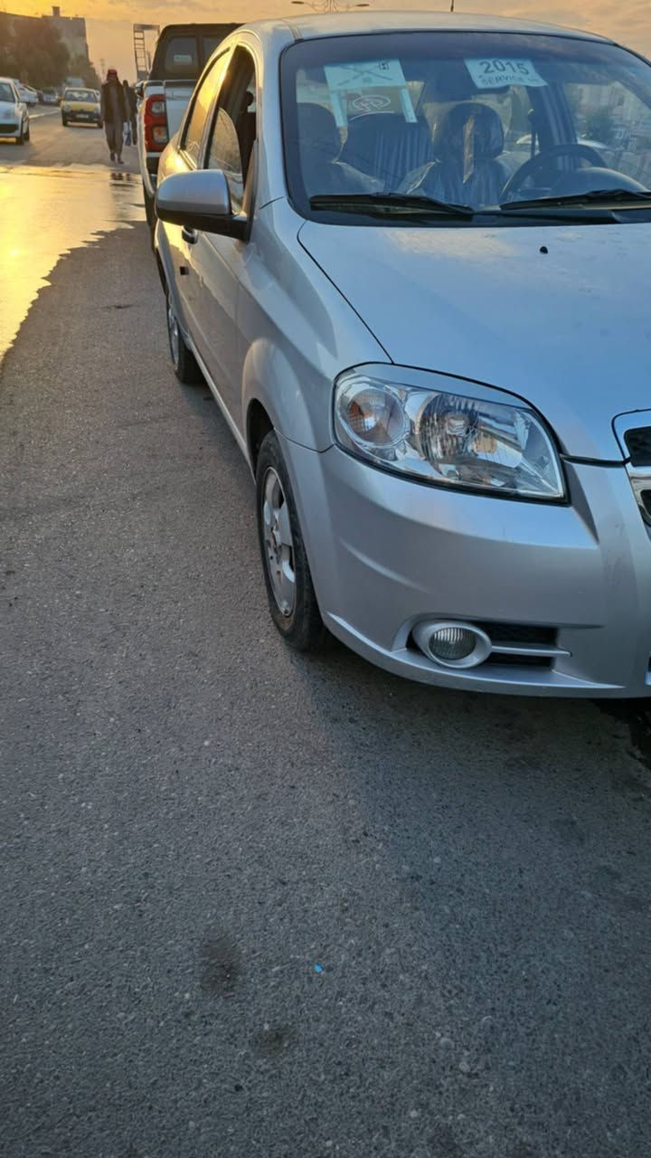 #للمعارض #للمراوس 
افيو 2015 محرك 16 
رقم اربيل سنويه جديدة هزة جديدة لداخل ع وضع لشركة كير محرك شرط الطخم شرط كلو جديد
 5 ويل كب 4 جمات كهرب    لسيارة لا صبغ لا معجون ولا بارد كهرباء كلو شرط شغال تبريد❄️ و لتدفئه🔥 كلو شغال لسيارة ما متعوبة سعرها ب 78
*********** واتساب
