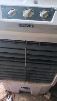 مبردة سوبر امبريال للبيع، شغالة وتبريدها جيد 🌬️ بيها سونك وتحكم سرعات،...