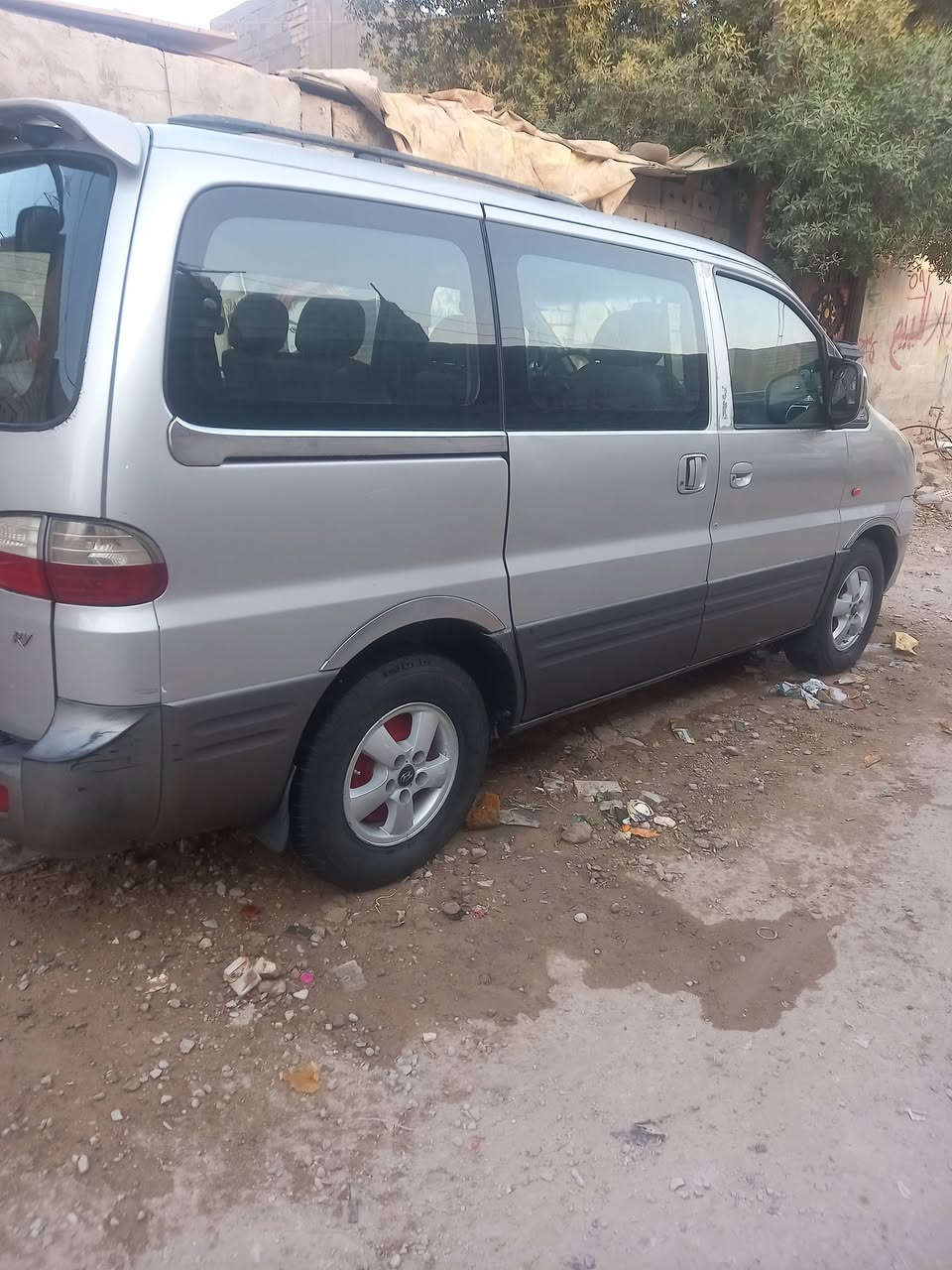 سلام عليكم.ستاركس.خصوصي.2007.
رقم نكليزي (بغداد) بسمي
مكينه بيها تبخير قليل
بيها فطر بشاصي قليل
مكفوله من الضرر
سعر تصل وبيك خير وتدلل
***********
مكاني بغداد
