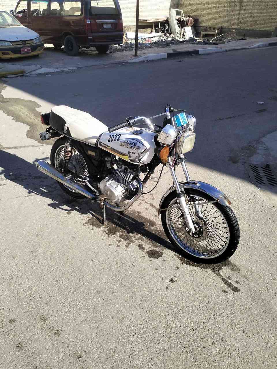 اربعة كير تايكر موديل 22 اوراق سكنر دراجة شغالة مكينة تخبل عوزهة شوية ترتيبات بسيطة   شراي يتصل مامتواجد علفيس سعر 400وبيهة مجال حك جية ***********
