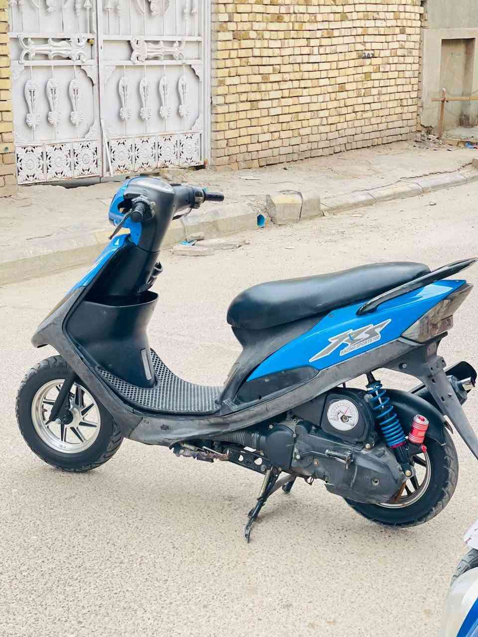 السلام عليكم
ماكس عدله للبيع مفتوحه ولفات كلجات رياضي خلفي امامي صالنصة FM وياله مشيفه دبل خلفي ابو البطل سلف هندر كهربائيات شغاله مكينه ناعمهه شلعه ومعدل اذا ماتعلك بيدك مرجوعه (كفر تجاري مختم تايواني+ملاح قوي) المكان ناصرية مركز السعر550 وبيهه مجال للتواصل خاص او ***********
