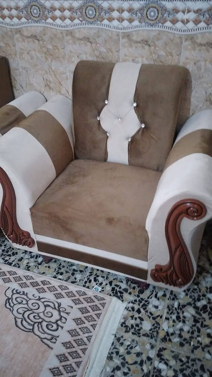 تخم ٥ مقاعد للبيع جديد بارحه اشتريته بس مكاني صغير واريد ابيعه مكاني بغداد


**إذا كنت صاحب هذا الإعلان وتريد حذفه لأي سبب، رجاءا أرسل رسالة إلى الدعم الفني**
