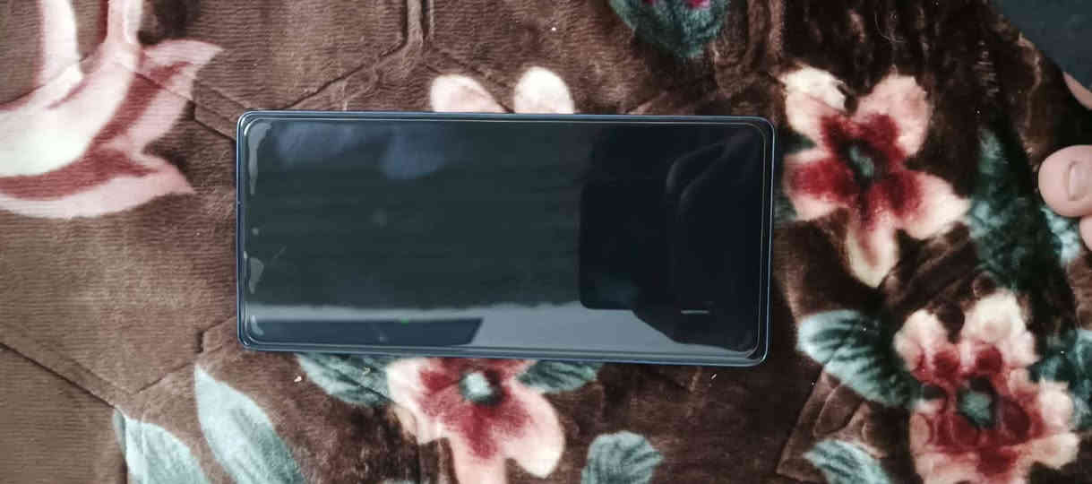 السلام عليكم
البيع الموبايل جي تي20برو نضفه100/95
الذكره256 الرام24 ببجي120فريم حقيقي
المواقع:حاي لانتصار
السعر280الف
الرقم:***********
