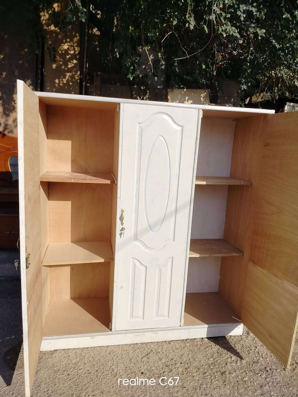 اغراض مستعمله منزليه للبيع وباسعار مناسبه للتواصل العماره حي النداء ***********
