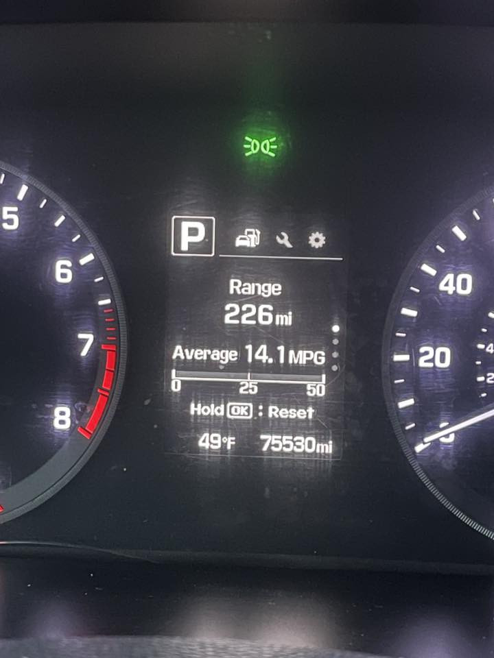 السلام عليكم
بيع مستعجل سوناتا 2015 وارد امريكي ضررها جاملغ الايسر وحافة البنيد السعر 115 وبيها مجال للاستفسار ***********
