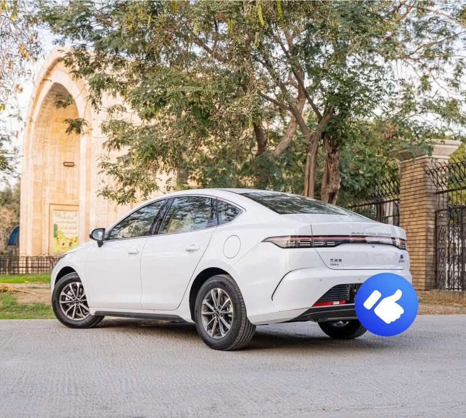 — BYD الجديده Destroyer 05 DM-i 2025 
🔋هايبرد ( DM-i) يجمع بين الأداء والكفاءة 
⚡️مدى كهربائي يصل حتى 55 كم بالشحنة الواحده 
🛣️مدى كُلي طويل يجمع بين البنزين والكهرباء 
🖥️ شاشة ذكية قلابة + عدادات رقميه بالكامل
💺 مقاعد مريحة ومساحات رحبة بتصميم عصري 
🚨نظام لمساعدة السائق بأحدث تقنيات الأمان 

 — فول مواصفات 
🔸 حساس خلفي 
🔸 بصمة وتشغيل عن بعد  + كارت تشغيل
🔸 بصمة ابواب
🔸 شاشة وسطية قلاب
🔸 مثبت سرعة + تحكمات ستيرن
🔸 لد امامي خلفي
🔸 داخل جلد ابيض
🔸 تبريد قطعتين
🔸 ويل كب حجم ١٦
🖱️: السياره ماشيه  1.000 فقط كيلو متر ومرقم بغداد جاهزه
🚀سيارة أنيقه ، اقتصاديه  ، وذكية … خيارك المثالي لعام 2025 
للاستفسار والتواصل اتصال 📞 + واتساب 

***********//***********

