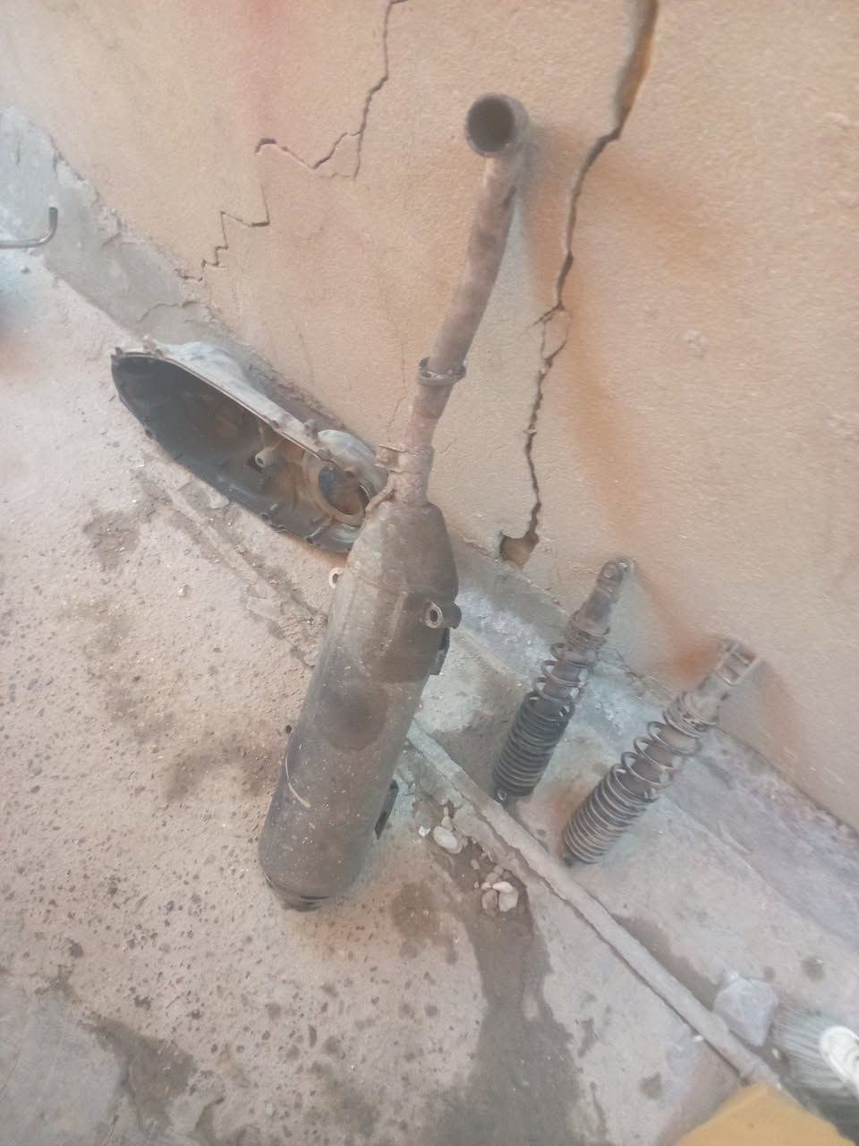 السلام عليكم شباب تتوفر ادوات تفصيخ ماجستة محرك ربع دبل رون تك رون وبانسب لأسعار عنواني الدورة هذا رقم تليفوني شباب ***********
