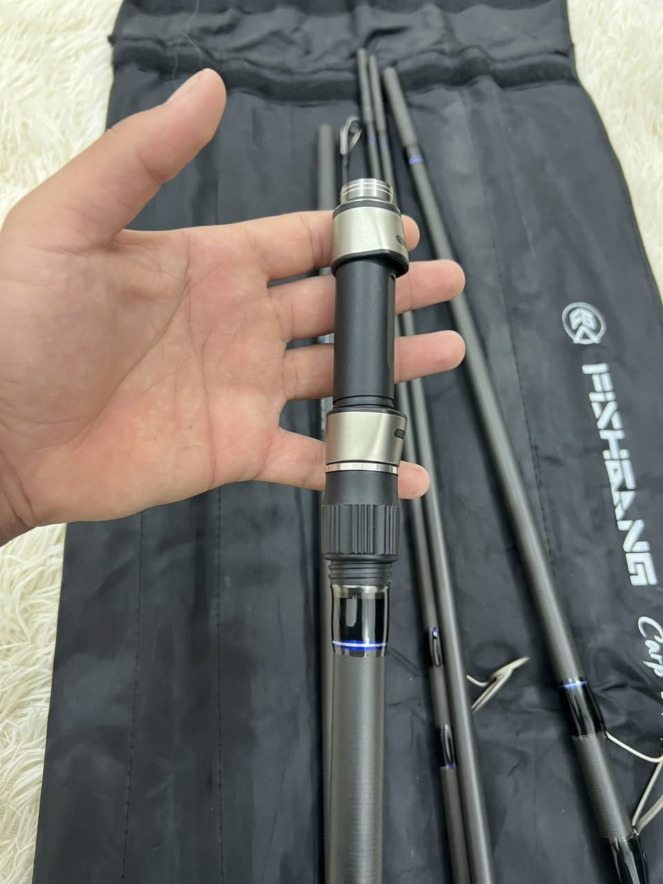 متوفر الوحش الكارب  الفخامه ول كاربون فول


**إذا كنت صاحب هذا الإعلان وتريد حذفه لأي سبب، رجاءا أرسل رسالة إلى الدعم الفني**