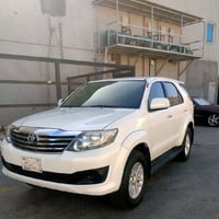 تويوتا فرشنال • ٢٠١٥ • دفع رباعي V6