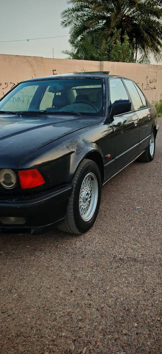 735 موديل 93
اصل بليتة وسنوية رقم بغداد الدولي بسمي تحويل ثاني يوم 
السنوية لحد 2027
السيارة جاهزة ومال جناي 
بچم عريض
مكينة وگير خير من الله
صدر امامي خلفي جديد
سلايد 
دبل ايرباگ 
دبل كمبيوتر
اربع جام كهرباء
كشنات جلد كهرباء
داخل صاج ملكي
بردة خلفية بلادية
ويل خلية الاصلي
سيارة بلادية مكفول من الدعامية للدعامية بدون ضربة بدون خياس فقط السيارة بيها مكانات جاردة
مكان السيارة بغداد العامرية 
السعر 43 وبها مجال تجي ويحضر واجبك 
***********
***********
