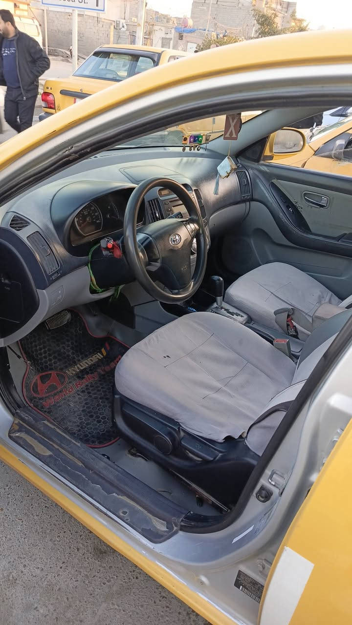 النتره 10وارد أمريكي رقم ذيقار حادث بجم وتبديل قطع سياره جاهزه من كلشي كير محرك  صدرامامي اتخم تاير جديد كبل لشارع سنويه تقره رقم انكليزي هيئه مصفره العنوان بغداد الشعله للاتصال على الرقم *********** السعر85 بي مجال
