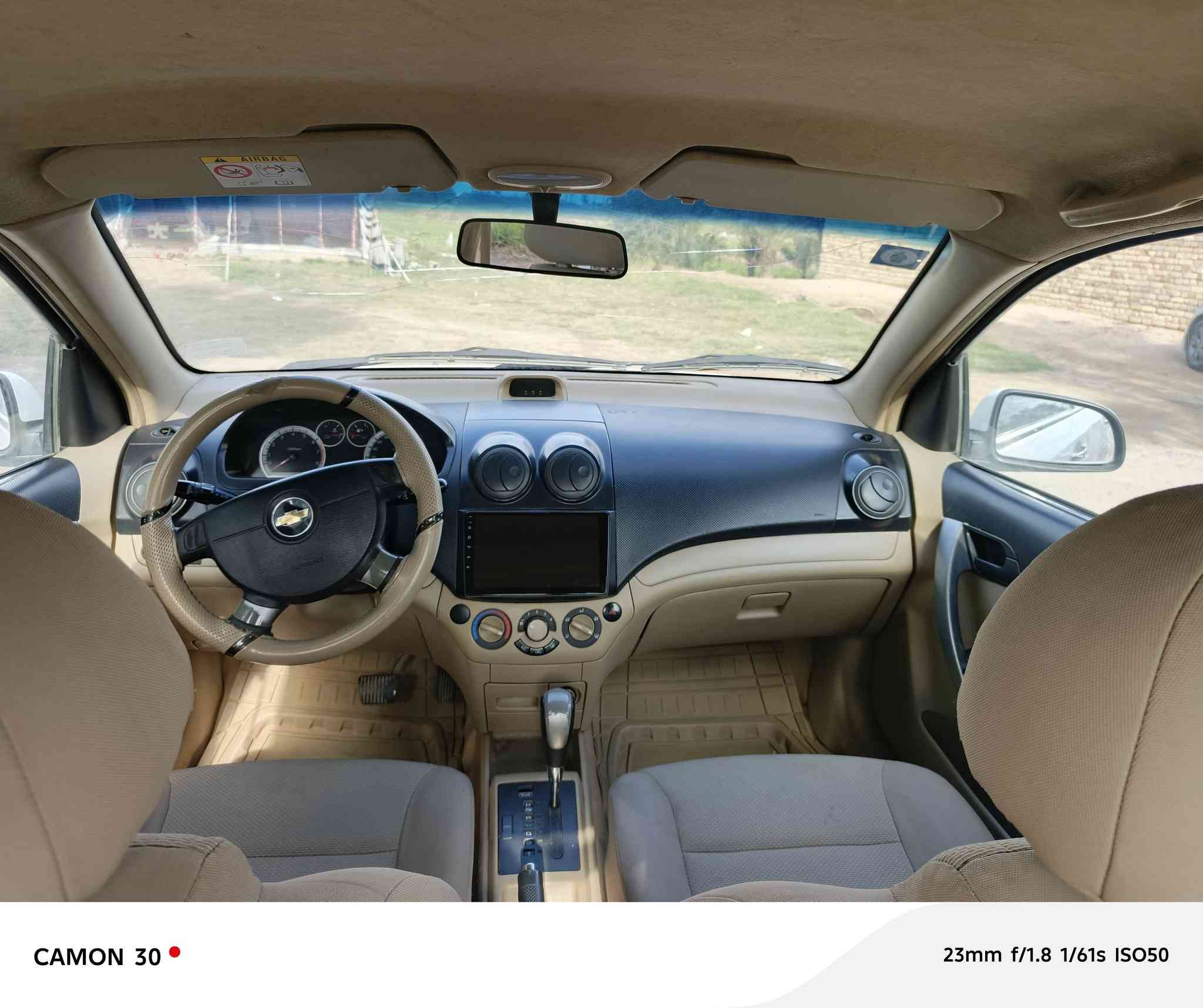 السلام عليكم
للبيع افيو مديل 16رقم ذي قار بسمي مشروع وطني رقم انگليزي كير مكينه حداديه تبريد جاهزه السياره تخم تاير جديد كير اوتماتيك حادث بيه رشت صبغ بالجاملغ الامامي الايسر وبيه بارد بالباب الخلفي جهت العبري فقط 
مكاني السماوه الرميثه 
السعر 76وبيه مجال 
اتصال ***********
