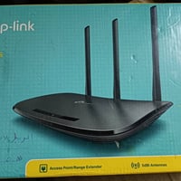 روتر لبيع السعر 15/ 07809766100