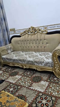 تخم للبيع 10 مقاعد الزعفرانيه الربع شوارع 07735528303