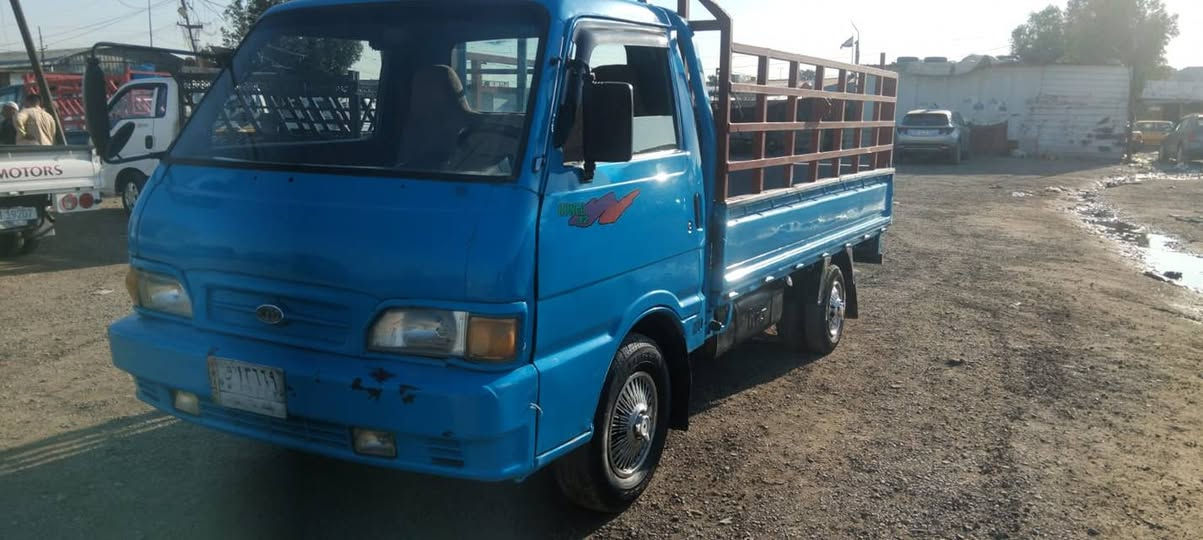 بنكو ٩٦ تك قمارة ٨ جنكال 
السعر ٥٠
مكانها بغداد العبيدي
***********
