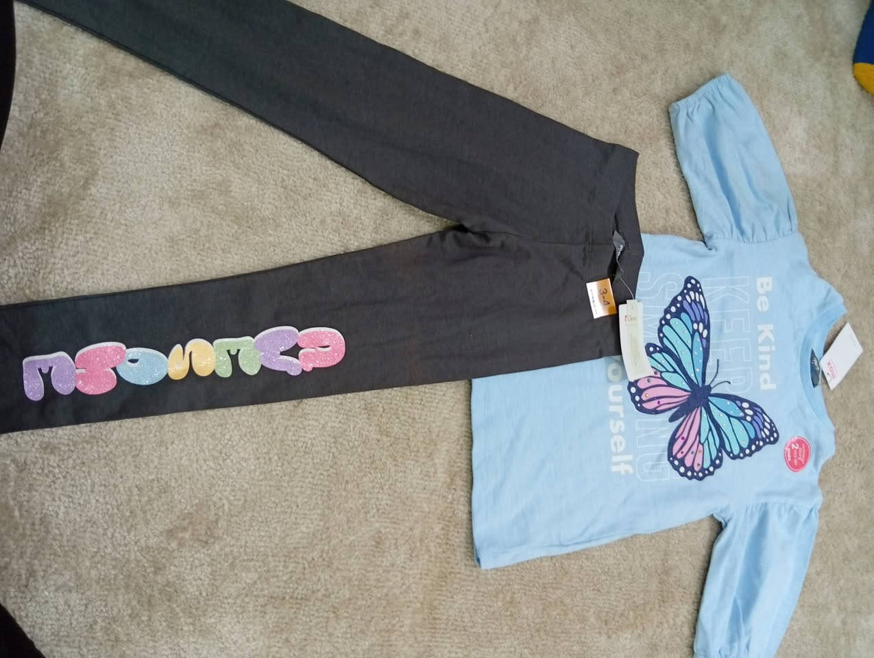 ماركة ماكس خليجي جديد
بيع شلع الي يريدهن يراسلني خاص


**إذا كنت صاحب هذا الإعلان وتريد حذفه لأي سبب، رجاءا أرسل رسالة إلى الدعم الفني**