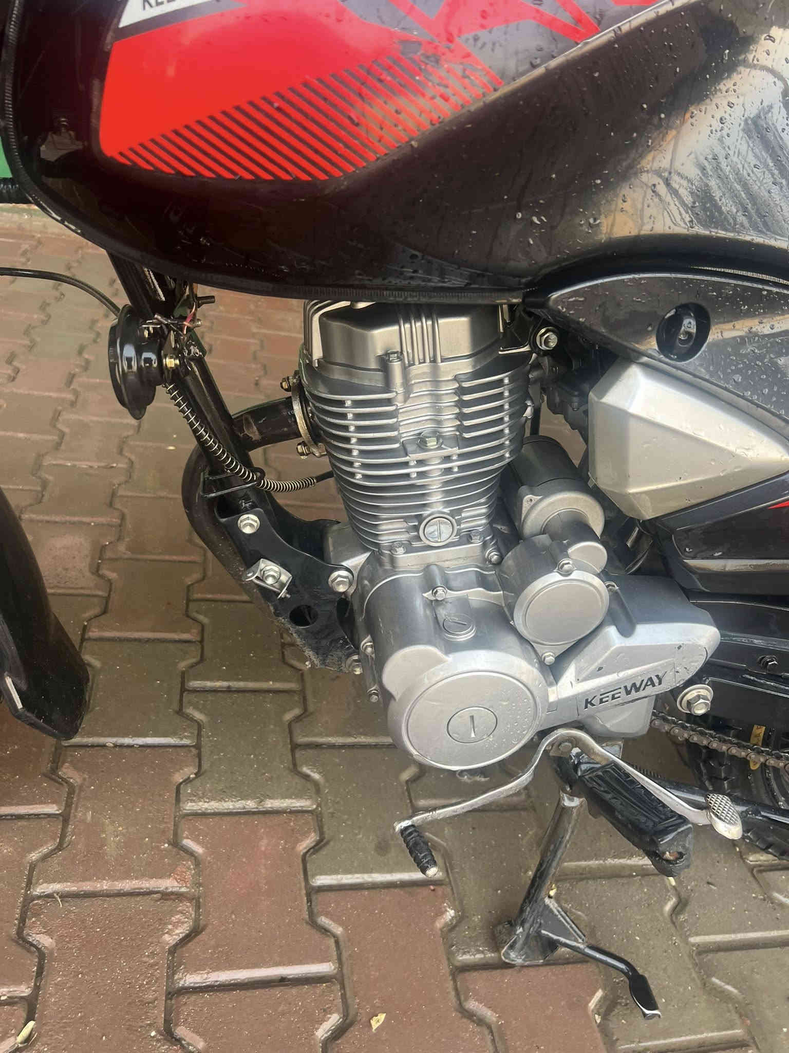 السلام عليكم دراجة آر كي واي دراجة قوية بمعنى الكلمة موديل 2023 نازلة بل 2024 دراجة سلف هندر كهربايات كلها شغالة مكفولة دراجة خير محرك خير من الله برغي مامفتوح شلعة معدل وين ميعجبك اخذهة افحصهة بيهة نقوصات كلش بسيطة فلتر صالنصة فالت بالصالنصة خرخشة بسيطة كلش وبس يطلع الفلتر يروح والبقية كلهة مكفولة الدراجة ما مشتغلة دليفري يعني ما متعوبة  ((أوراق كاملة أصولي كمرك مدفوع كاملة)) - السعر مليون 100ويبيها مجال بسيط كلش للطيبين للاستفسار ***********المكان بغداد الزعفرانية للاستفسار
