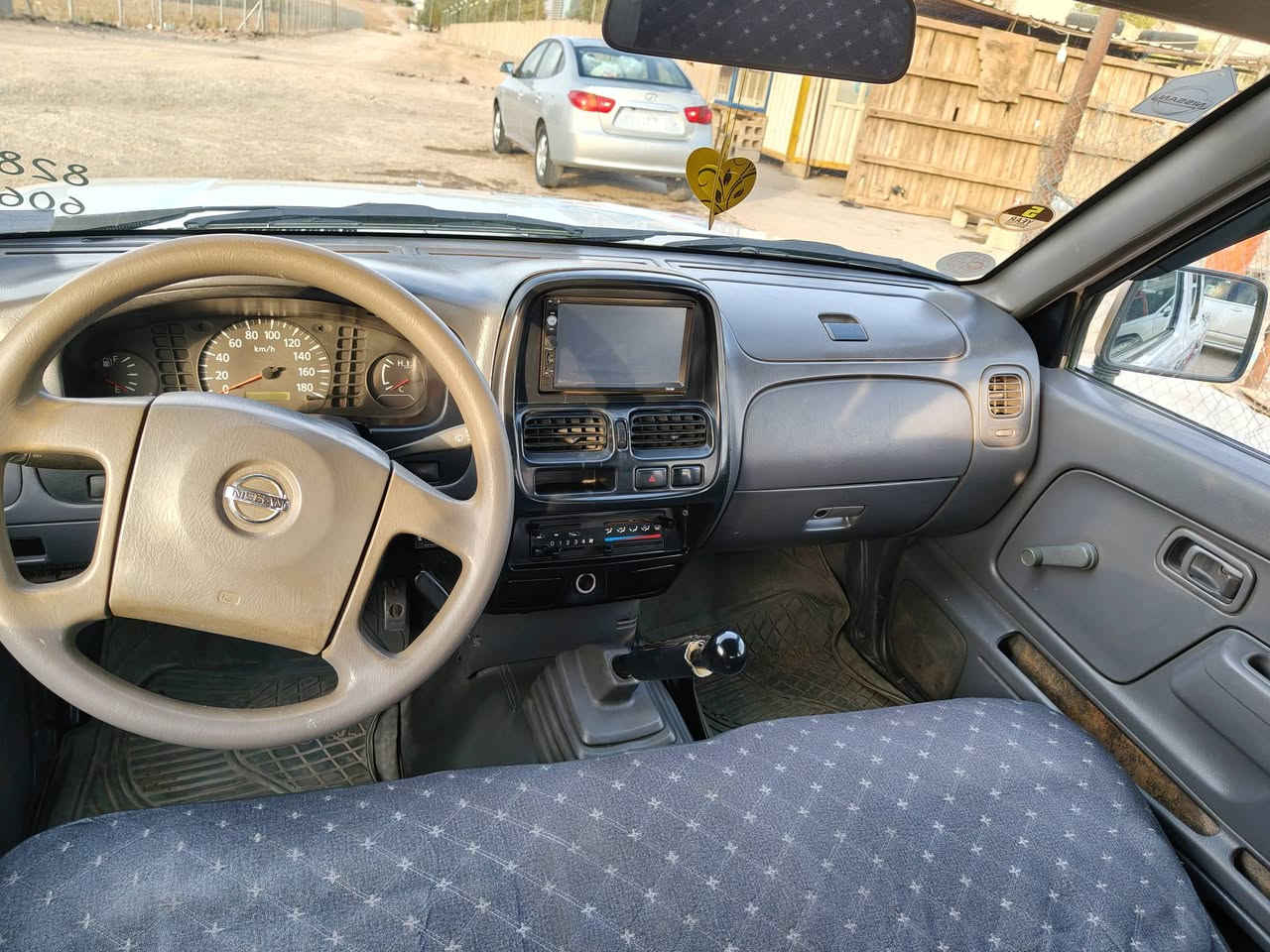 2002 ره قه م سليمانى غازوبه نزين گيرومه كينه شانسيوئه كسل  به شه رت

سه نه وى نويه
نرخ 79 
ژ  ***********
