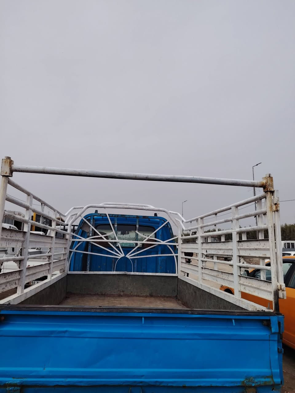 سلام عليكم كيا حمل موديل 94 رقم بغداد  مكان بابل ناحيه الامام  رقم مكليزي بسمي مداور ثاني يوم  سنويه 11٪2026  سياره جاهزه للعمل    هاذا رقمي ***********
