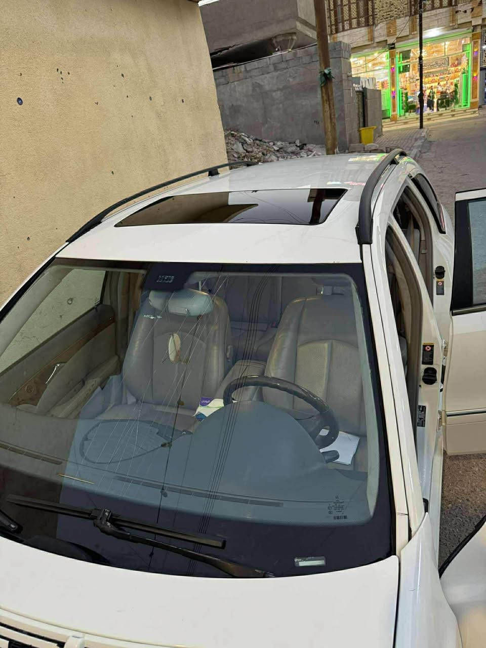 مرسيدس 211موديل 2004 ستيشن گصتها بس قماره محرك وگير بوضع ممتاز ماناقصها شي السياره سعرها 45
***********
