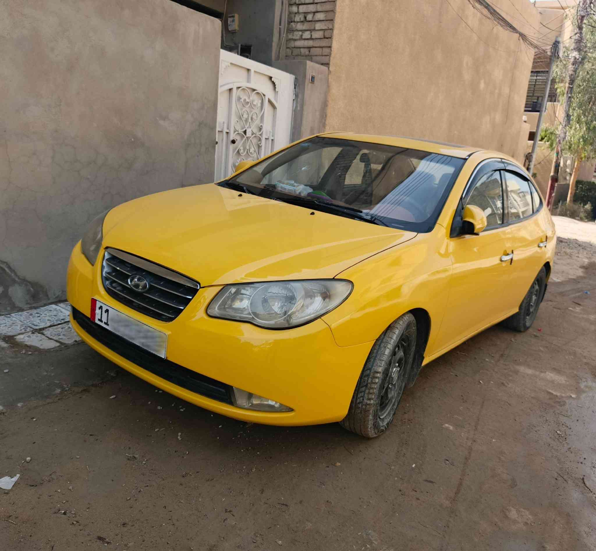 السلام عليكم النترا مديل ٢٠٠٩ وارد امريكي محرك ٢٠٠٠ كير محرك خير من الله زوج تاير امامي جديد ولورا انضاف تبريد ثلج بسمي تحويل مباشر سعر ٩٠ وبيها مجال بسيط مكاني بغداد زعفرانيه شارع الكهرباء 
رقم ***********
