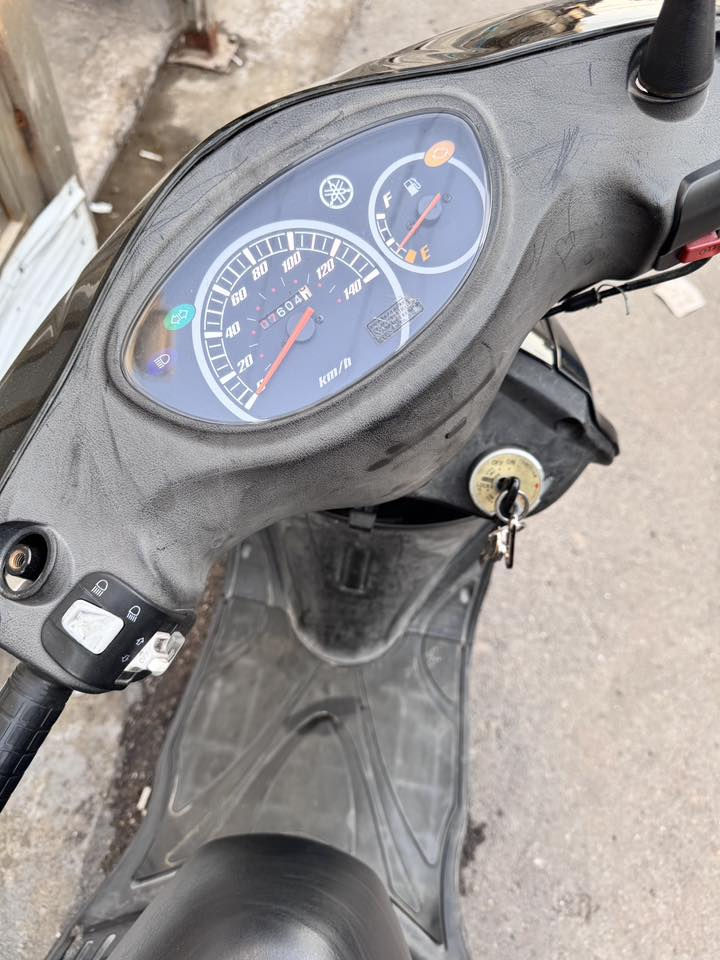 سلام عليكم للبيع فقط 
اكزز ياباني موديل 2010

ماشيه 7 الف حقيقي 

‏كفالة عامة 

رمبه صار 20يوم من نازله 

مكان الدراجه الكاظمية 

سعر الدراجه 11 ورقه وبيها مجال ￼

الاستفسار اكثر : ***********
