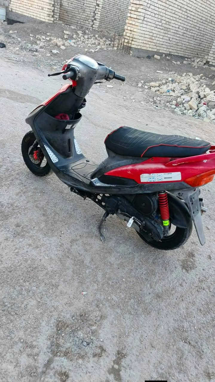 سلام عليكم شباب عدله للبيع مكفوله كفاله عامه مامفتوحه بلاد من الطول لطول موديل 2005 كهربائياتها كلها شغاله كفرات ختم واحد ويه المكينه اي نقص مابيهاا السعر خااص مامتواجد بس واتساب ورقم ***********
