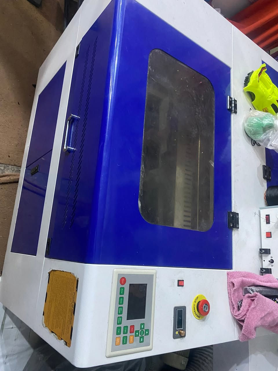 جهاز cnc ليزر للبيع قياس 40&60. ***********
