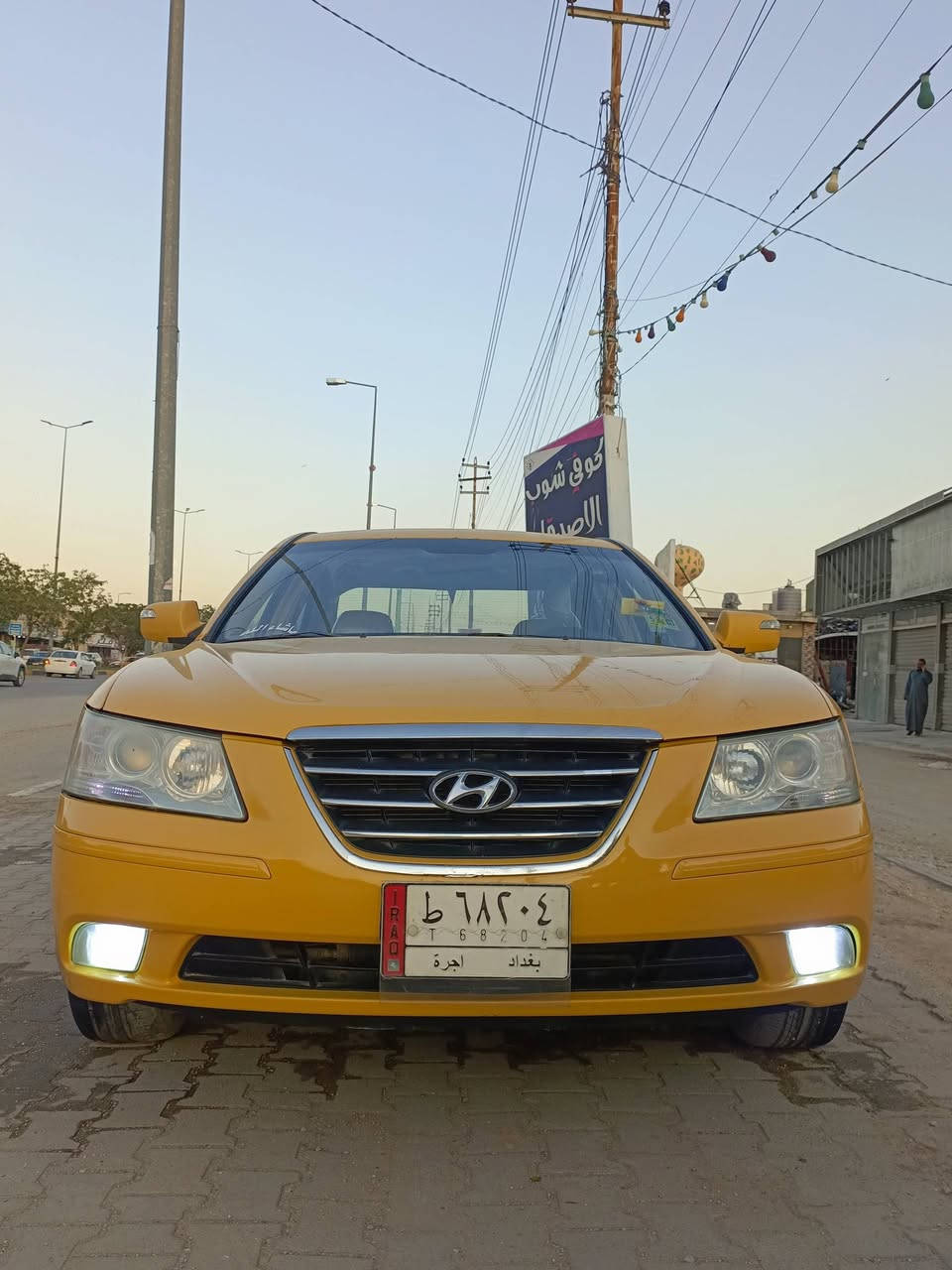 السلام عليكم سوناتا للبيع فقط موديل 2007 محدثه 2010وارد امريكي حادثها جاملغ وبنيد السعر 88وبيه مجال بسيط مكان السياره كربلاء السياره بأسمي للتواصل ***********
