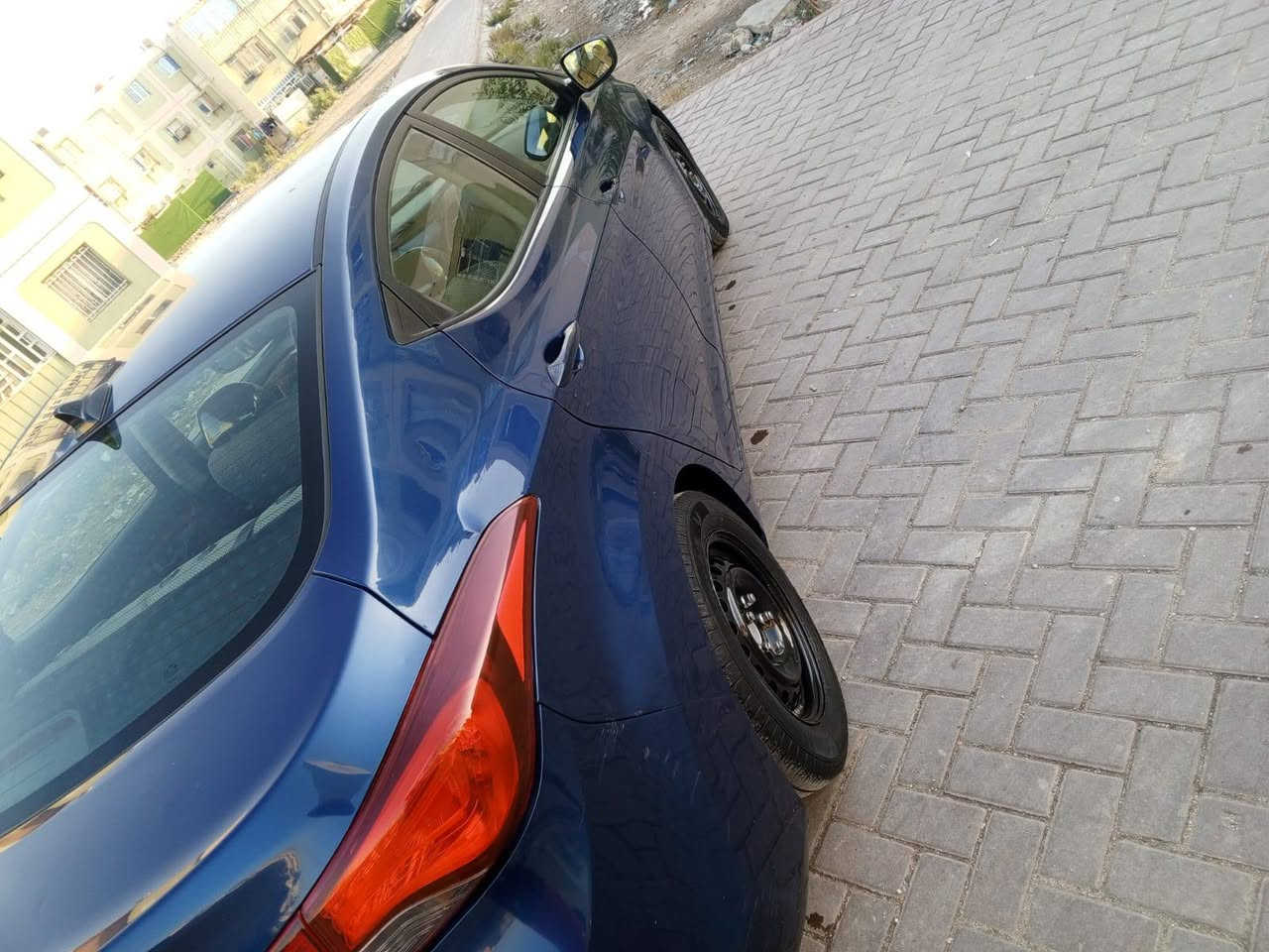 النترا 2015صور الحادث مرفوق بل صور مكان مدينة الصدر السعر 110
***********
