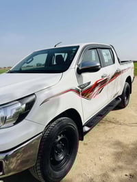 هايلوكس فورويل 2020 كير عادي  رقم أربيل  كفاله عامة  السعر 265 وبيها م...