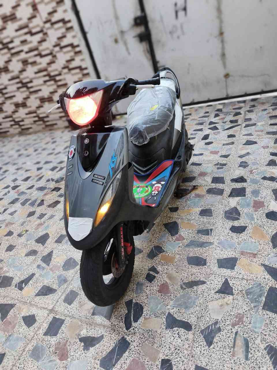 سلام وعليكم دراجه ماكس عدله للبيع كفاله عامه دراجه 49بلاد ما فتوحه كله ختم واحد وي لمكينه كهرباياته من بطولة لطول كله شغاله سلف اشاير كله شقال لسعر(650) وبيه مجال عنوان بصره شارع القاد امن الداخلي اي ستفسار واساب ***********
