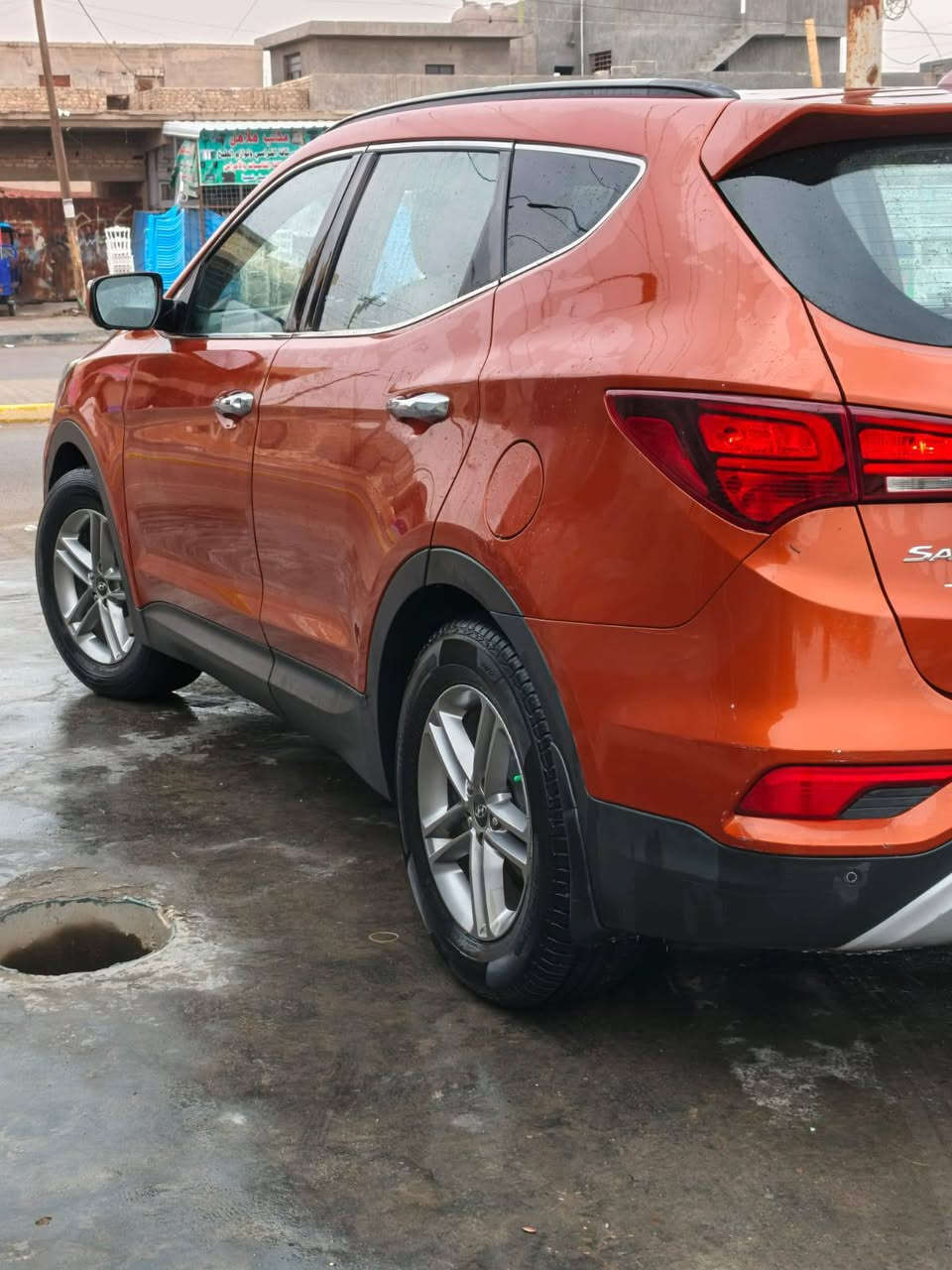 سنتافي 17لون مميز رقم بغداد حادثها حلو بدون دواخل
السيارة فول مواصفات محرك اربعة سلندر بيهاقطعتين صبغ وحدة تبديل نفس الون السعر 117وبيها مجال قليل 
بيع #مستعجل بدون مراوس ‏‪***********‬‏
