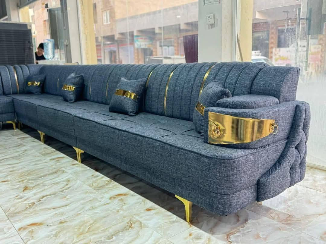 تخم ديوان ستندر ١٠ مقاعد سعر ديوان ٣٠٠ الف 

ارضية بلوك اسود رجلين حديد كل تخم ويا ٤ كوشات وطبلة

عنوان

شطرة الحولي فرع محطة الكهرباء الجديدة مقابيل حسينية حامي الشمال((نبي الرحمة)) داخل الساحة***********
