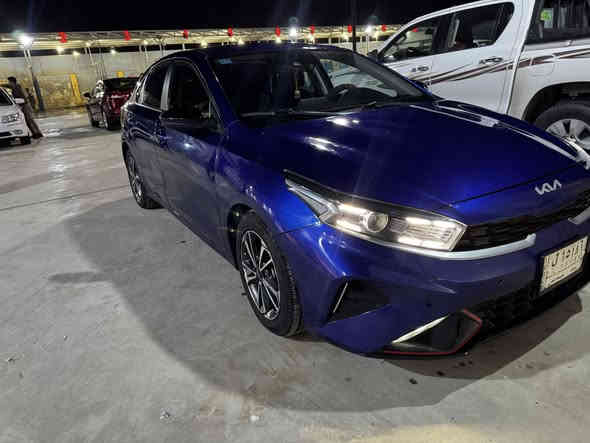 السلام عليكم كيا فورتي موديل٢٢ مكينه دوش ٢٠٠٠ السياره وارد امريكي  مكينه كير كفاله كيرها (cvt)رقم بغداد معوقين اكفلك تحويل او وكاله باليعجبك السياره بجمها محدث GT السعر ١٣٥ وبيها مجال مكاني كوت مركز المدينه صور السونر مرفقه ‭
‭٠٧٧٢ ٦٥١ ٥٠١٧‬ ‬
