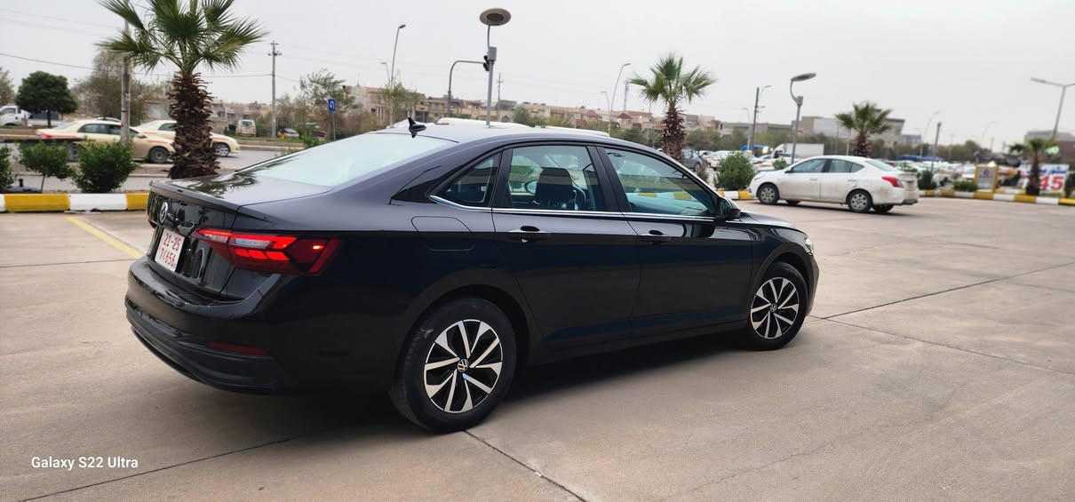 Jetta 2024  
مواصفات S  
فةخس و هةزة كراوة ✅️
١٣ هةزار رويشتوة   زور خاوينة 
چاملغ و بونيد سبوغة 
ارباك سيستم 
گير و مةكينة و كارةبايات بةشةرت  
بةناوي خومة  
سعري ١٢٧ وةرةقة و مجال 
***********  هةولير أربيل, العراق
