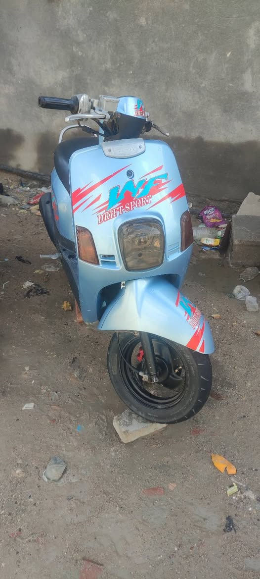 دراجات بوليسيات وحده نوزل وحده كابريته مكاني خمسة ميل متواجد واتساب الرقم ***********السعر لواحده 750
