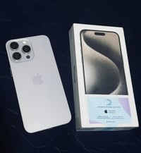 آيفون ١٥ برو ماكس • ٢٥٦ • بطارية ٩٠٪