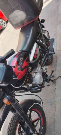 بوكسر موديل 22 بس مكينه 23 بيها المكينه كفاله عامه برغي ممدود عليها بس...