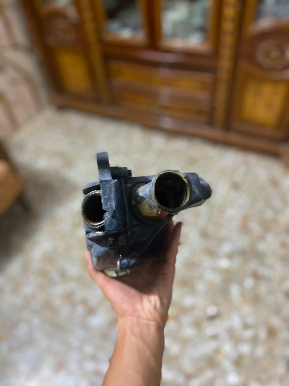 السلام عليكم شوته ماكس عدله نضيفه لبيع قيم وأخذ مكاني شارع 80 كربلاء بابل ***********
